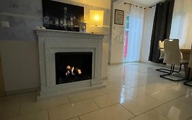 Nrw -Ferienwohnung-Neu Renoviert! Zuhause Auf Zeit In Nussberg